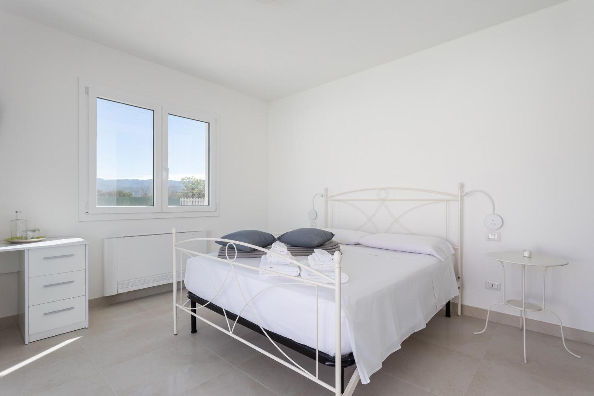 Villa Greca Holiday Rooms Sant Isidoro  Buitenkant foto