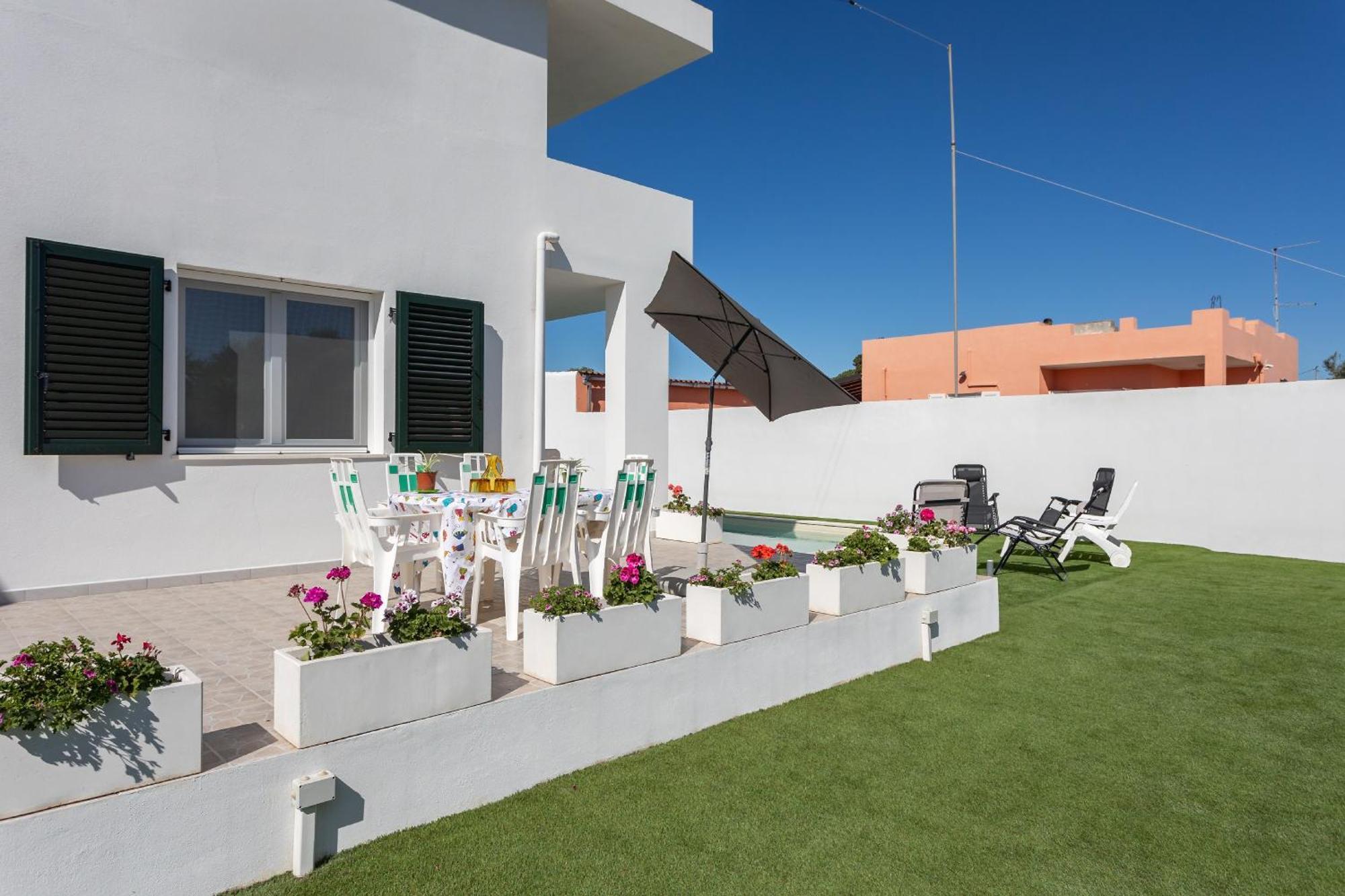 Villa Greca Holiday Rooms Sant Isidoro  Buitenkant foto
